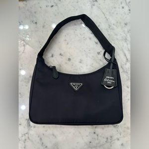 BRAND NEW PRADA NYLON RE-EDITION 2000